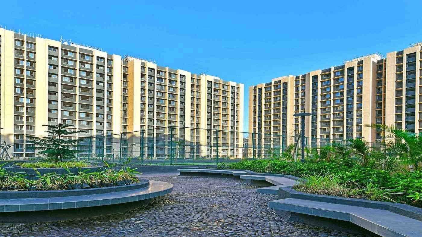 Rustomjee Global City