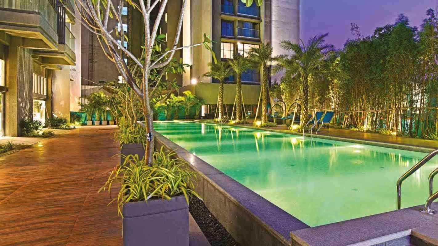Rustomjee Paramount