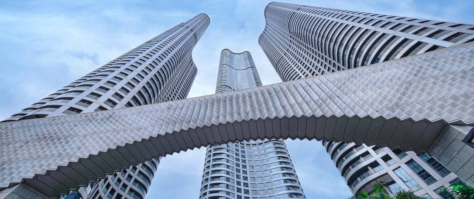 Lodha World View
